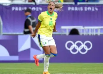 Gabi Nunes comemora o gol do Brasil (Crédito: Getty Images)
