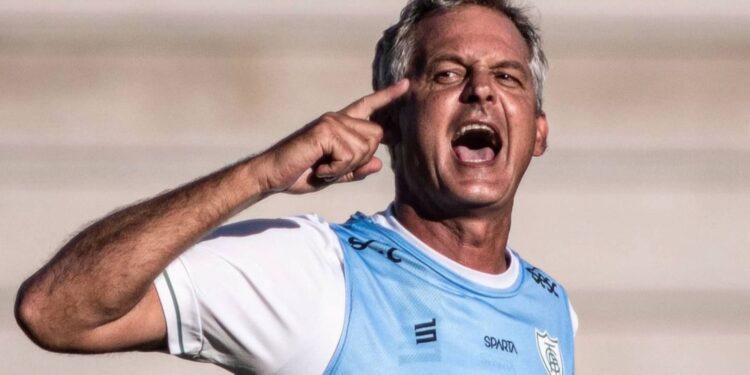 Lisca em sua passagem pelo América-MG (Crédito: X/Reprodução)