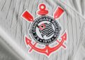 Escudo do Corinthians (Crédito: Nike/Divulgação)