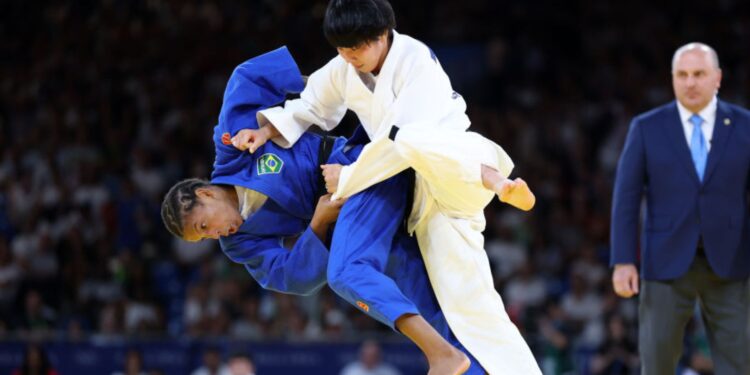 Rafaela durante a luta do bronze (Crédito: Getty Images)