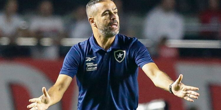 Artur Jorge pede calma por título (Crédito: Getty Images)