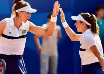 Bia Haddad e Luisa Stefani avançam em Paris (Crédito: Divulgação COB / Gasper Nóbrega)