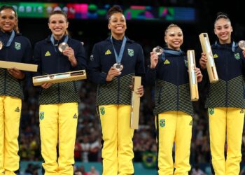 Brasil leva medalha de bronze na ginástica por equipes feminina (Crédito: Getty Images)