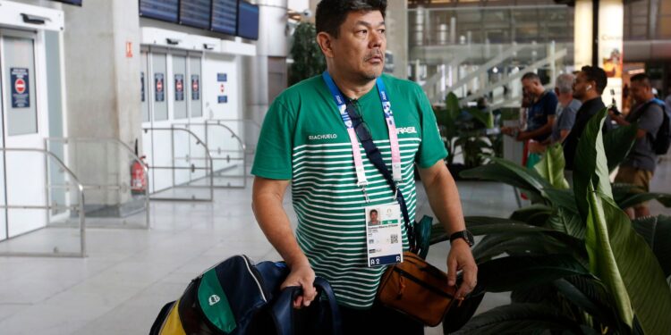 Chefe da natação brasileira sofre acidente na Vila Olímpica (Crédito: Satiro Sodré / CBDA)