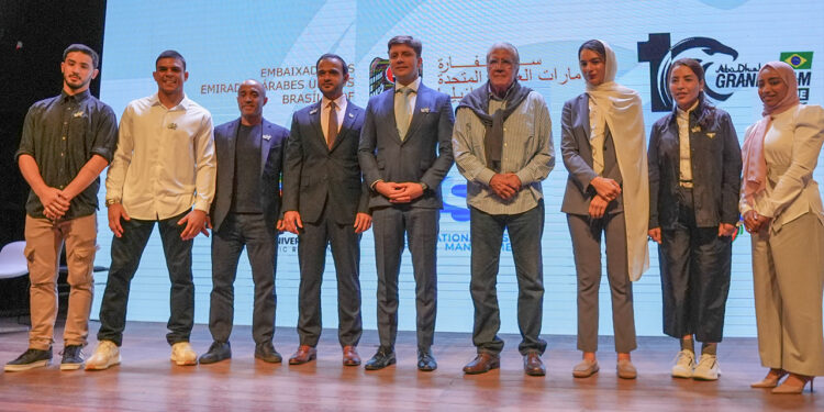 Cerimônia celebrou o 10º aniversário do Abi Dhabi Grand Slam de Jiu-Jitsu e os 50 anos de relações diplomáticas entre o país árabe e o Brasil (Crédito: Divulgação)