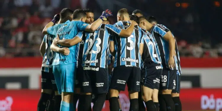 Última partida do Grêmio em seu estádio aconteceu há mais de três meses (Crédito: Getty Images)