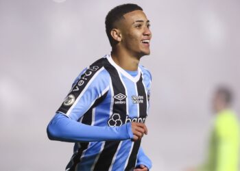Grêmio recebe proposta de clube da Premier League por jovem atacante (Crédito: Getty Images)