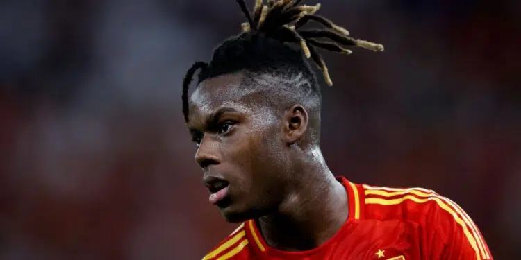 PSG entra na briga por Nico Williams (Crédito: Getty Images)