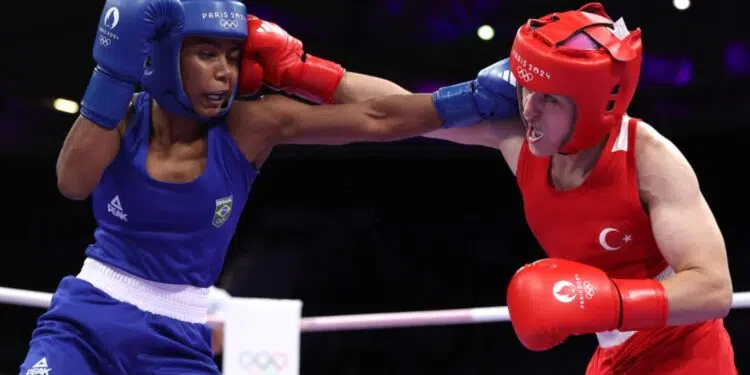 Brasileira enfrentou a turca Esra Yildiz (Crédito: Getty Images)