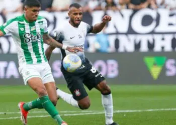 Corinthians volta ao Z-4 (Crédito: Getty Images)