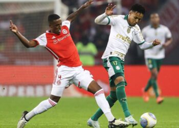 Inter saiu de campo sob vaias (Crédito: Getty Images)