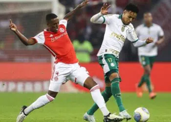 Inter saiu de campo sob vaias (Crédito: Getty Images)