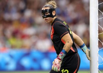 Cata Coll falhou no primeiro gol (Crédito: Getty Images)
