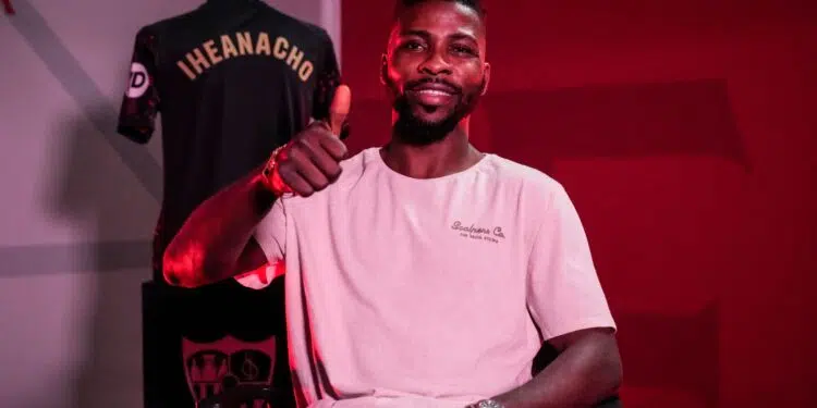 Iheanacho é anunciado no Sevilla (Crédito: Divulgação LaLiga)