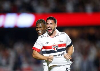 São Paulo e Atlético-GO pelo Brasileirão (Crédito: Flickr São Paulo / Paulo Pinto)