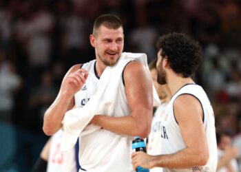 Após perder semifinal para os Estados Unidos, os sérvios venceram a Alemanha e conquistam o bronze (Crédito: Getty Images)
