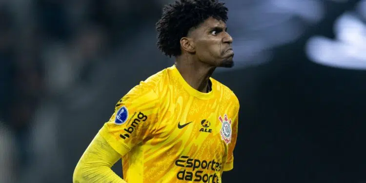 Hugo Souza, goleiro do Corinthians
