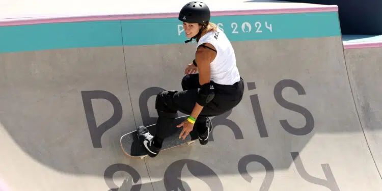 Dora Varella, skatista brasileira (Crédito: Getty Images)
