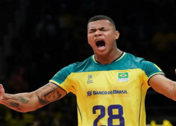 Darlan comemorando a classificação para as Olimpíadas