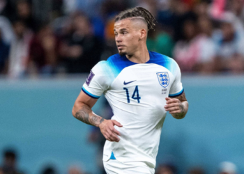 Kalvin Phillips pode trocar City pelo time do Ed Sheeran
