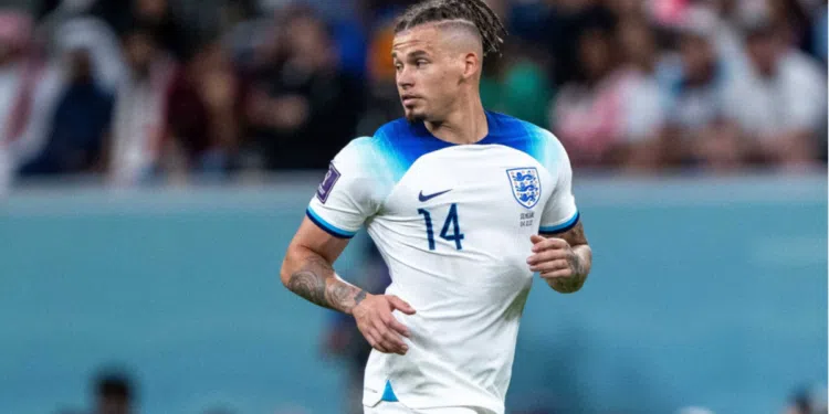 Kalvin Phillips pode trocar City pelo time do Ed Sheeran