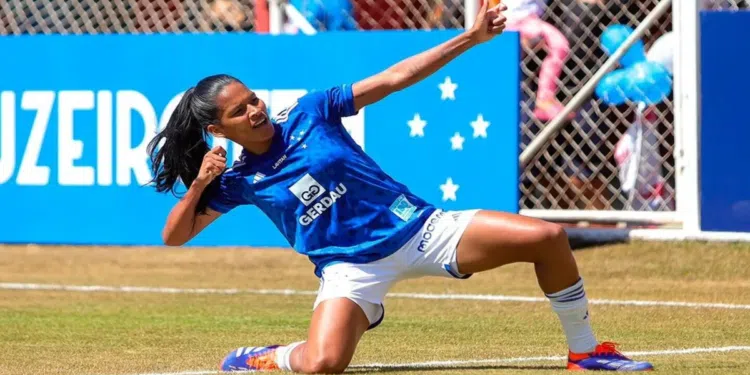 Cruzeiro goleou o Corinthians por 7 a 2 no Brasileirão Feminino