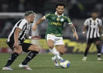 Brasileirão só teve 1 time que superou 6 pontos após a 32ª rodada