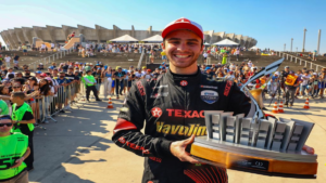 Stock Car BH é vencida por Felipe Baptista e Massa se destaca