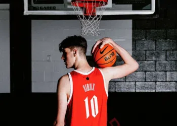 Gigante em equipe de basquete da Universidade da Flórida