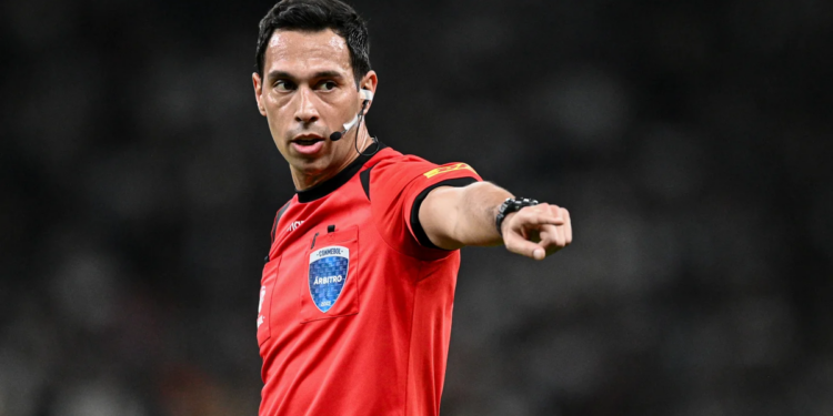 Palmeiras x Botafogo; Arbitro escolhido já apitou vitórias do Verdão