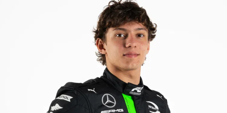 Antonelli perto da Mercedes para temporada 2025 da Fórmula 1