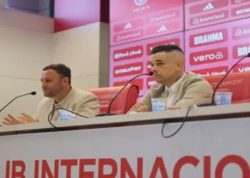 D'Alessandro fala sobre a volta ao Inter em coletiva de imprensa