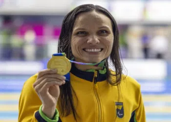 Carol Santiago fala sobre preparação e metas nas Paralimpíadas