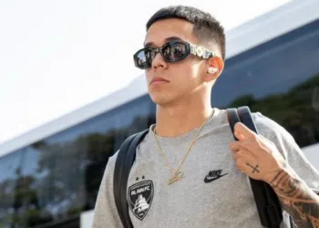 Segovinha agora jogando pelo Al-Ain fala sobre o Botafogo