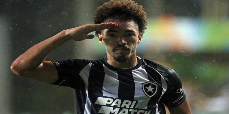 Adryelson pode estar voltando ao Botafogo por empréstimo