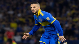 Benedetto pode chegar ao Cruzeiro para cobrir lesão de Dinenno
