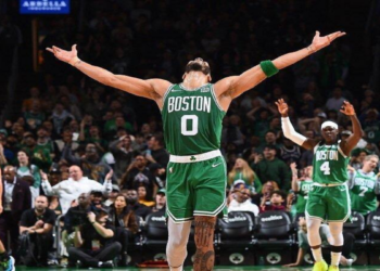 Boston Celtics busca reforço especialista em arremesso de três