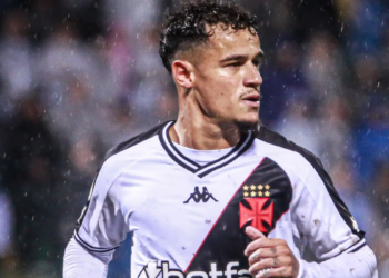 Rafael Paiva comenta situação da recuperação de Coutinho