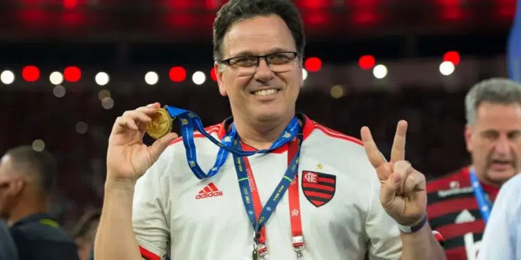 Dunshee a frente nas pesquisas para presidência do Flamengo