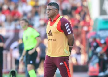 Roger Machado, técnico do Internacional