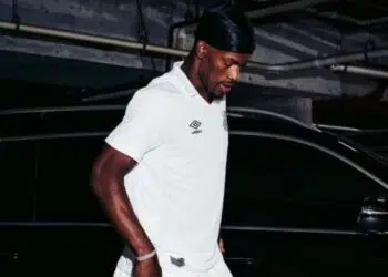 Jimmy Butler faz embaixadinhas, e Neymar elogia