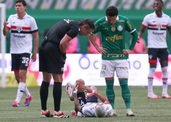 Ferreirinha teve lesão na coxa constatada após clássico contra o Palmeiras (Crédito: Getty Images)