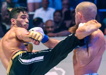 Luiz Rocha é campeão peso leve do Karate Combat - Foto: Divulgação/Karate Combat