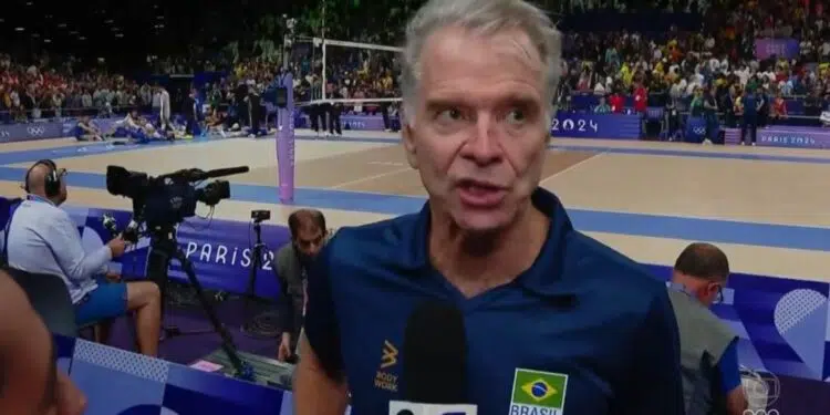Bernardinho, técnico da seleção de vôlei (Crédito: Reprodução/X)