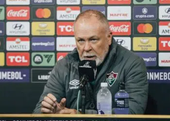 Mano Menezes analisou derrota do Fluminense na Libertadores