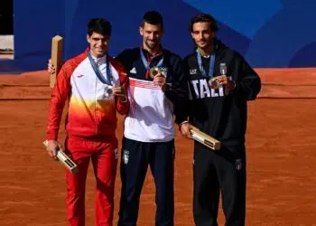 Pódio do tênis masculino em Paris 2024 (Crédito: Getty Images)