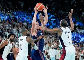 EUA x Sérvia em Paris 2024 (Crédito: Getty Images)