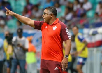 Roger Machado, técnico do Internacional (Crédito: Ricardo Duarte/SC Internacional/Flickr)