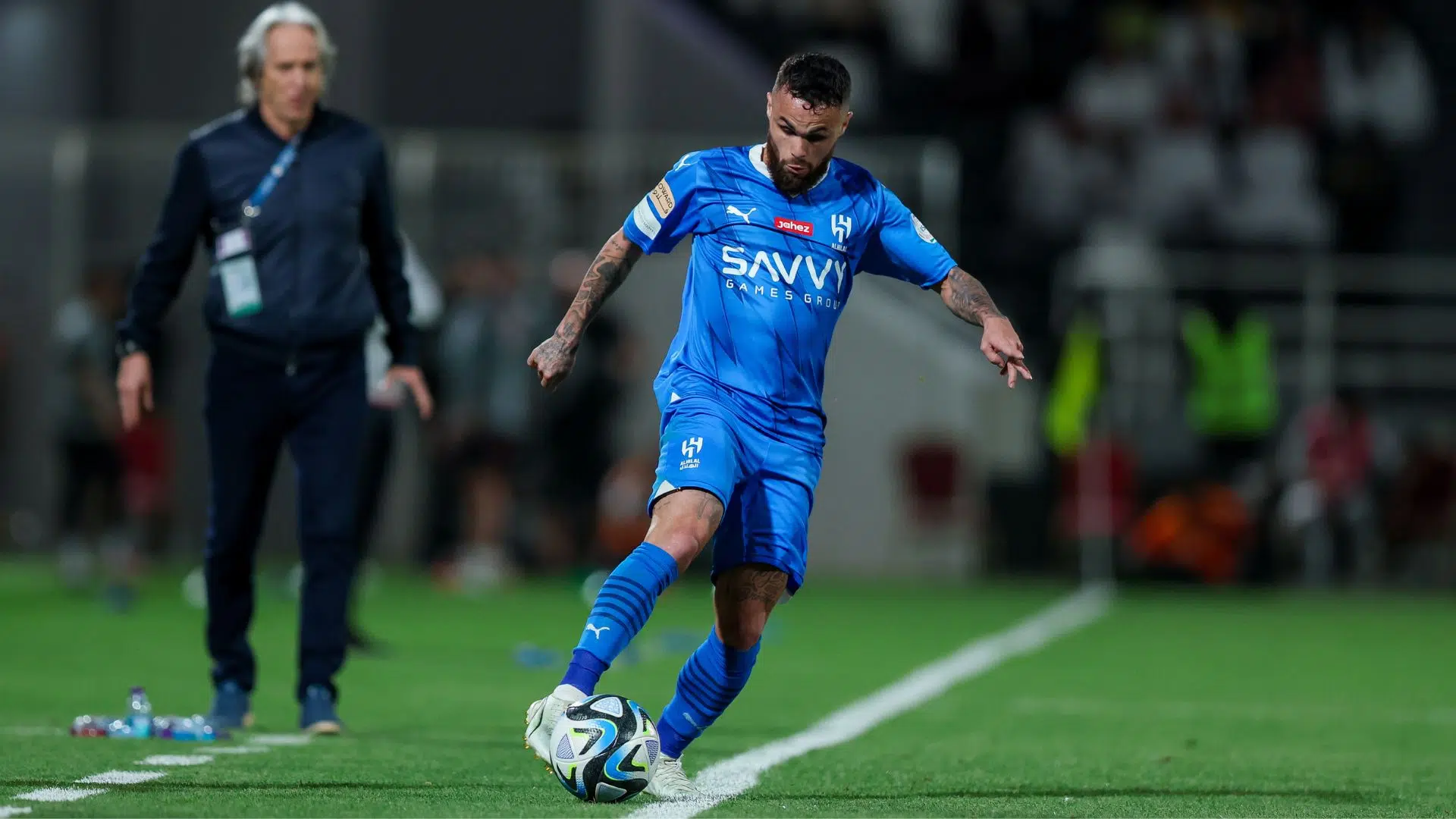 Michael em ação pelo Al Hilal