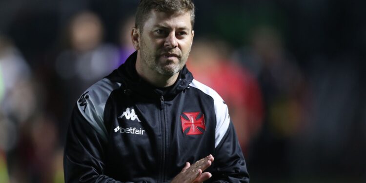 Paiva muda objetivo do Vasco no Brasileirão